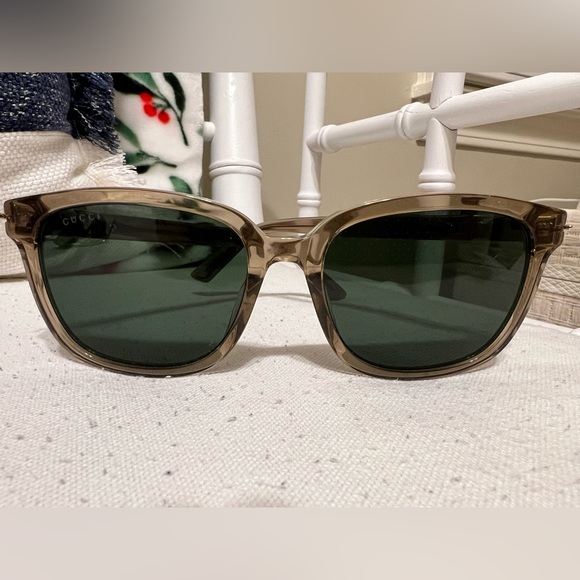Gucci Sunglasses GG1505SK - Picture 2 of 5
